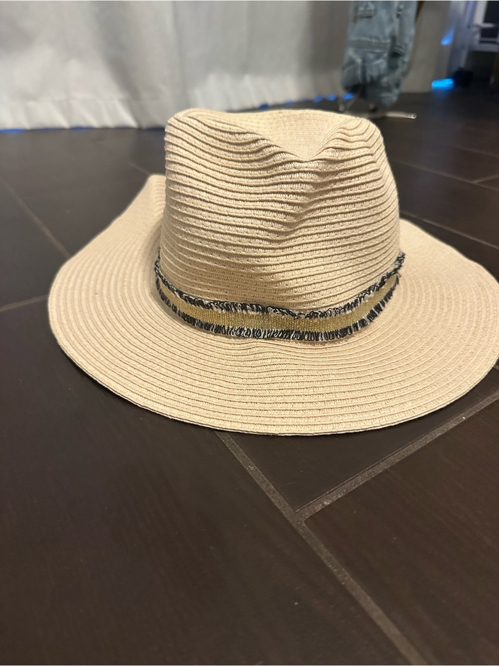 Stella and Dot hat